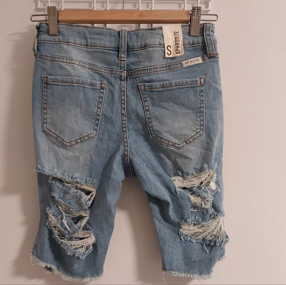 Aphrodite Ripped Light Blue Cropped Jeans - Picture 3 of 3